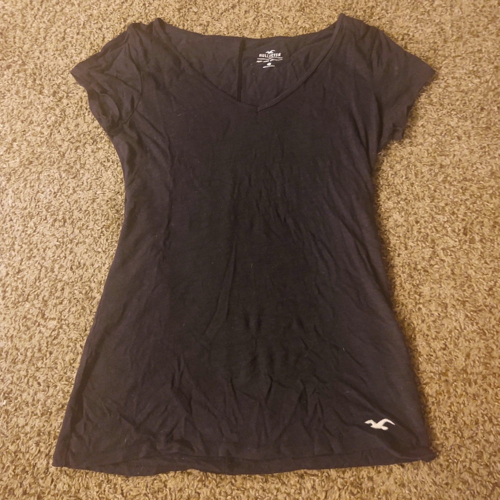 Hollister V-Neck Tee